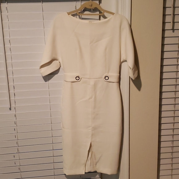 Dress - Picture 1 of 3